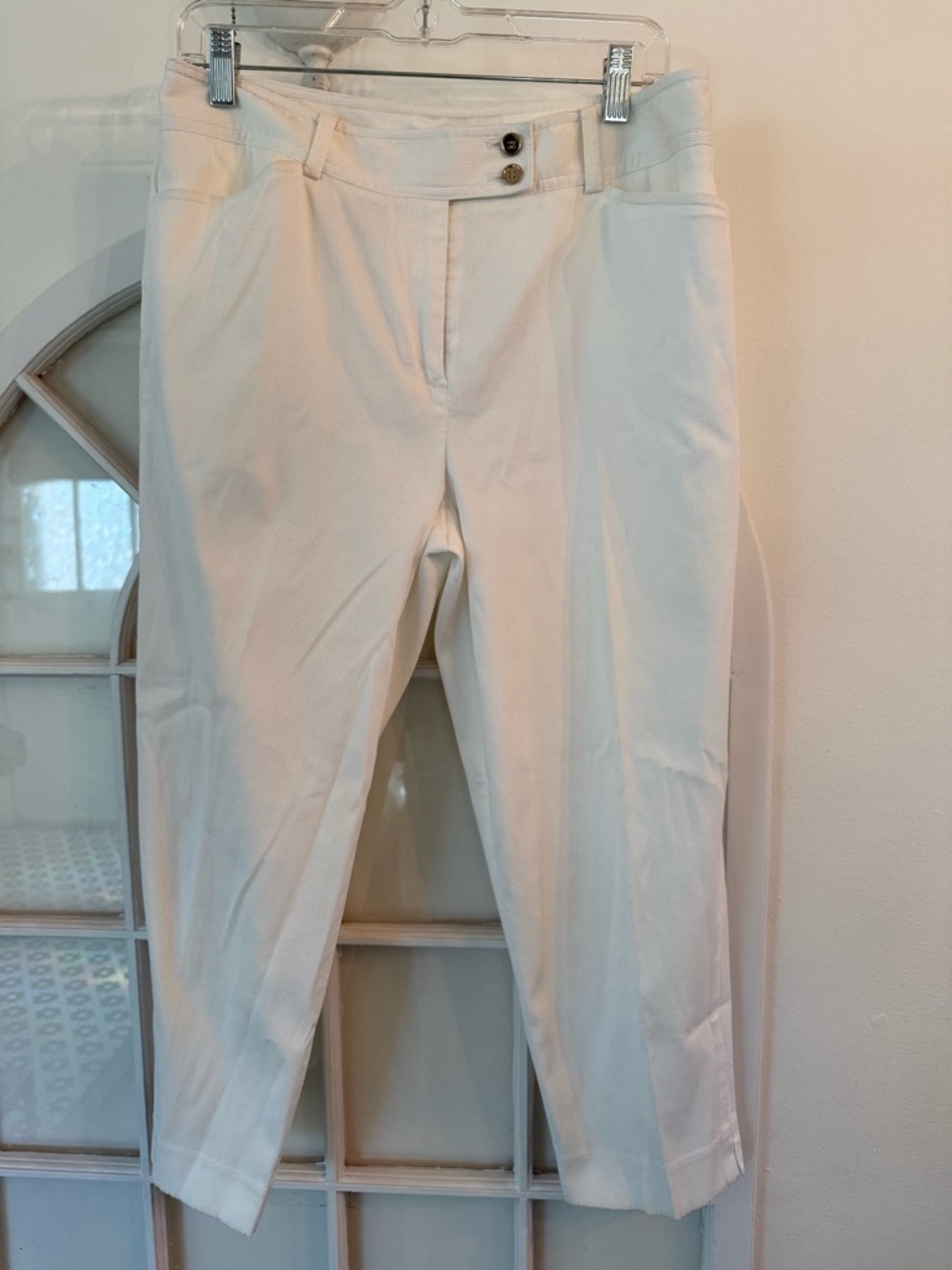 Jones New York Signature Cream Fine Wale Corduroy Ankle Pants - Size 12
